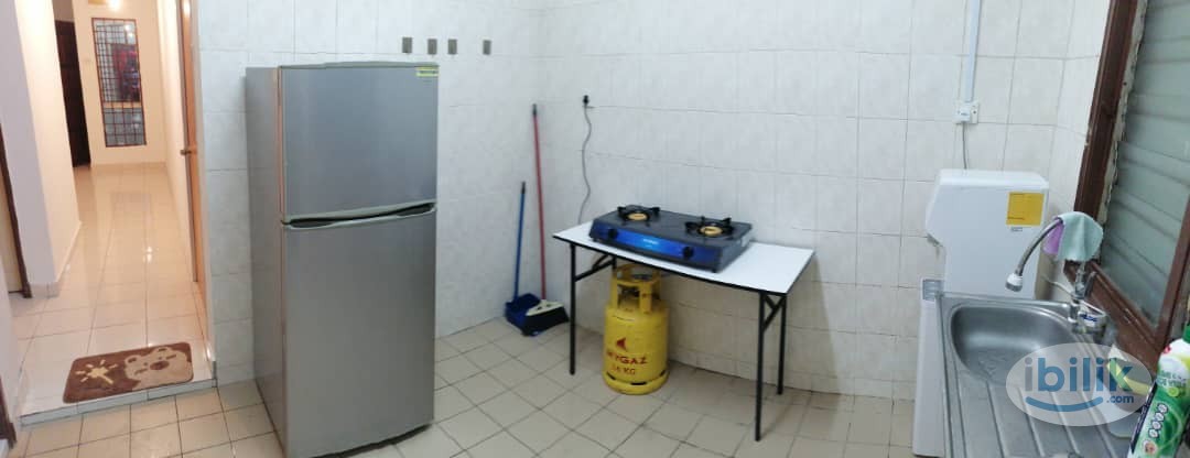 Bandar botanic room for rent - Image 2