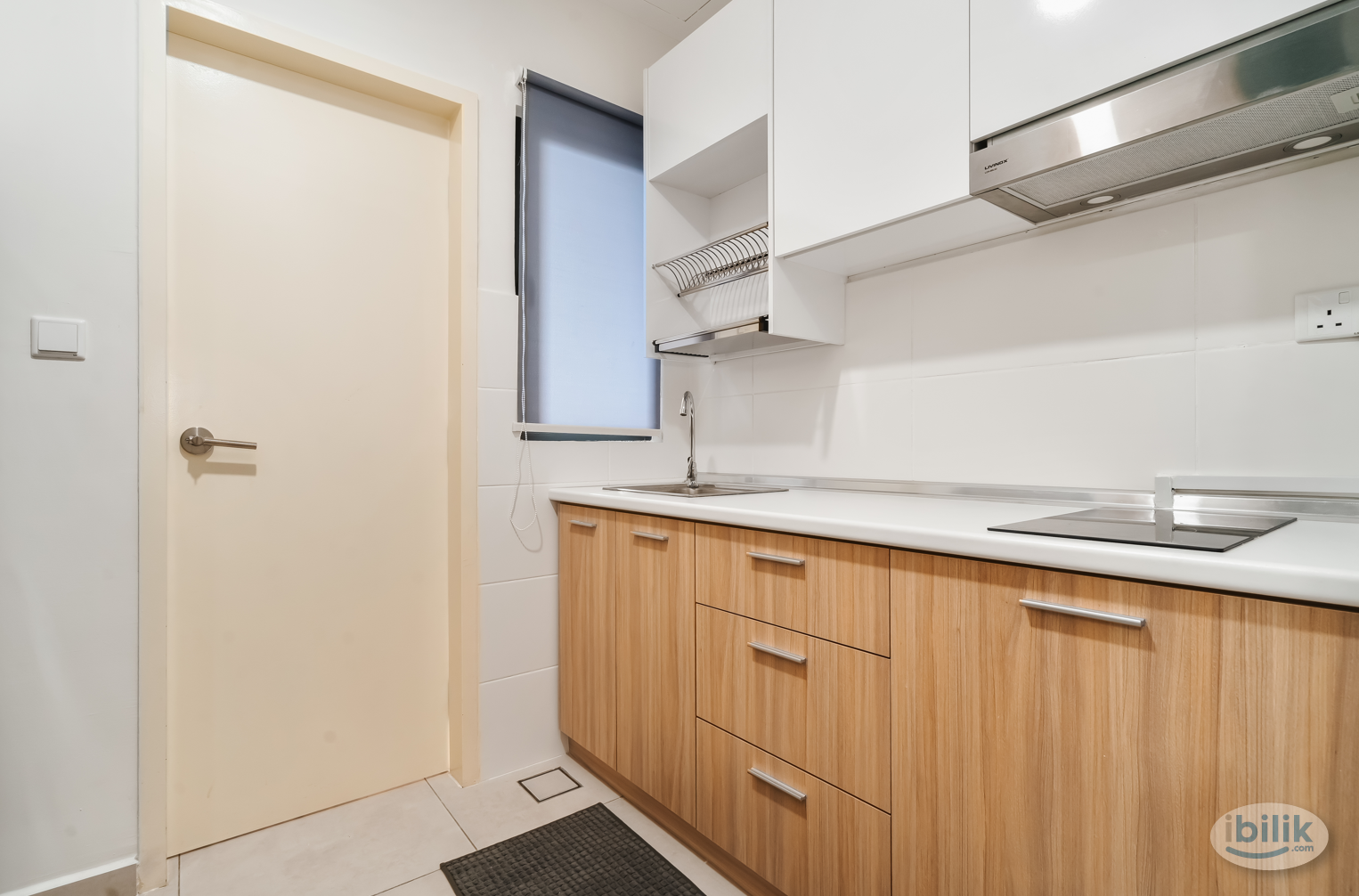 FEMALE INCLUSIVE MASTER ROOM - Image 3