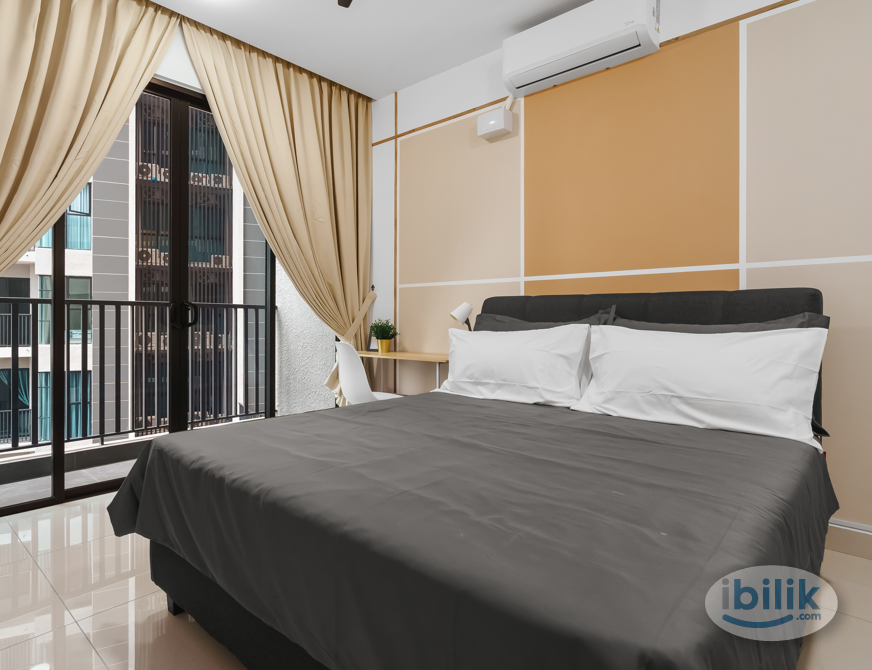 inclusive male middle room - Image 1