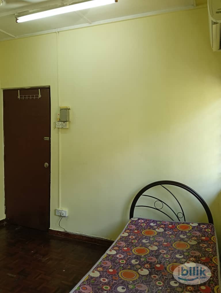 💥Only Rm 11 for 2nd Month Rental  💥Zero Deposit 💥Middle Room at Bangsar, Kuala Lumpur - Image 1
