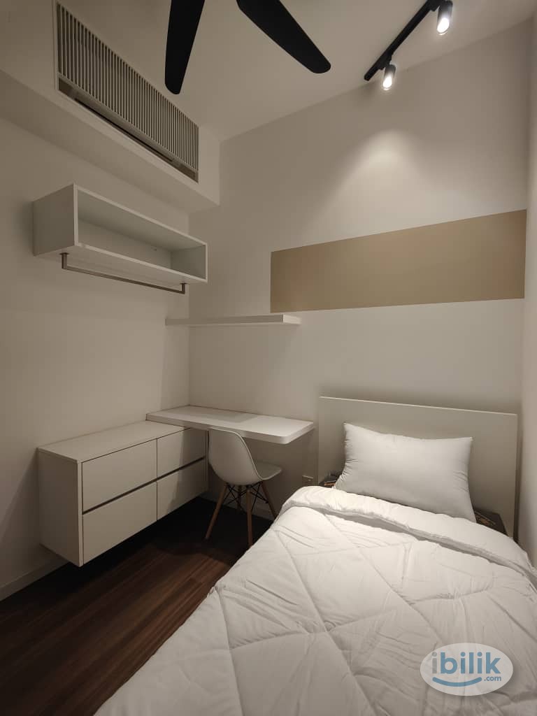 Single Room at Vertu Resort, Simpang Ampat - Image 1