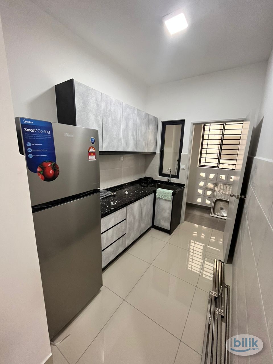 Master Room Private Bathroom at PV9 Residence, Setapak (walk to TARUMT, VTAR) - Image 3