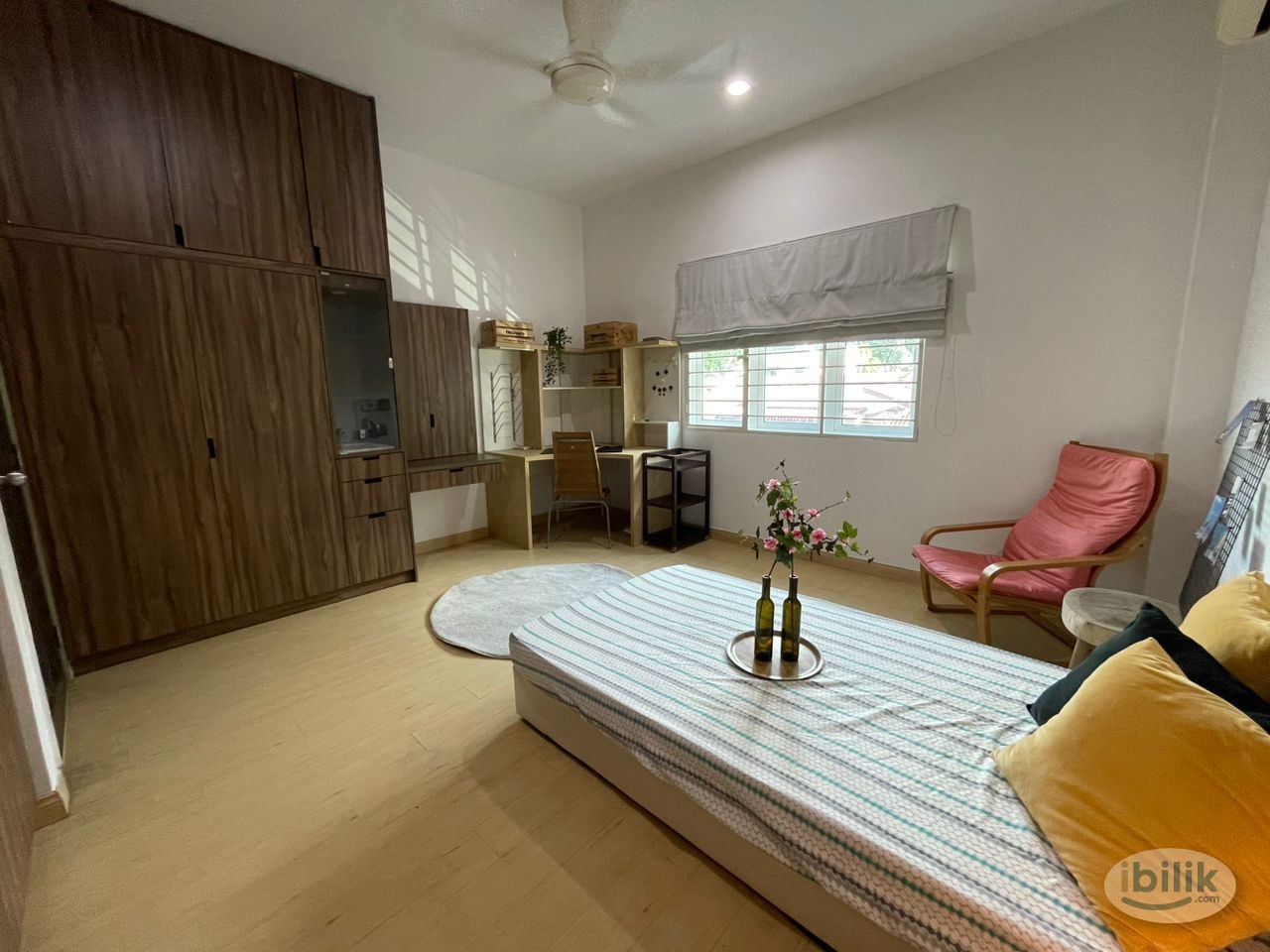 Master Room at PJS 7, Bandar Sunway (Walking distance to Taylor's, WIFI) - Image 1