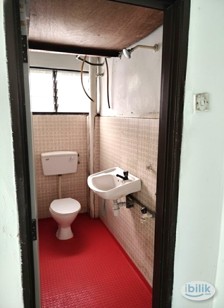 Bilik sewa lelaki di Hentian Kajang. Murah. Naik bas cuma RM1 ke UKM, KPTM, UniKL & MRT - Image 5