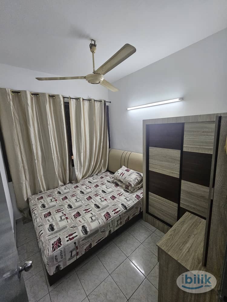 Single Room at Taman Sri Bunga, Jelutong - Image 4