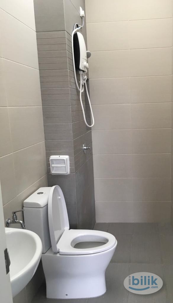 Single Room at Impian Emas/Kempas/Setia Tropika, Johor Bahru (Available) for Male/Female - Image 5