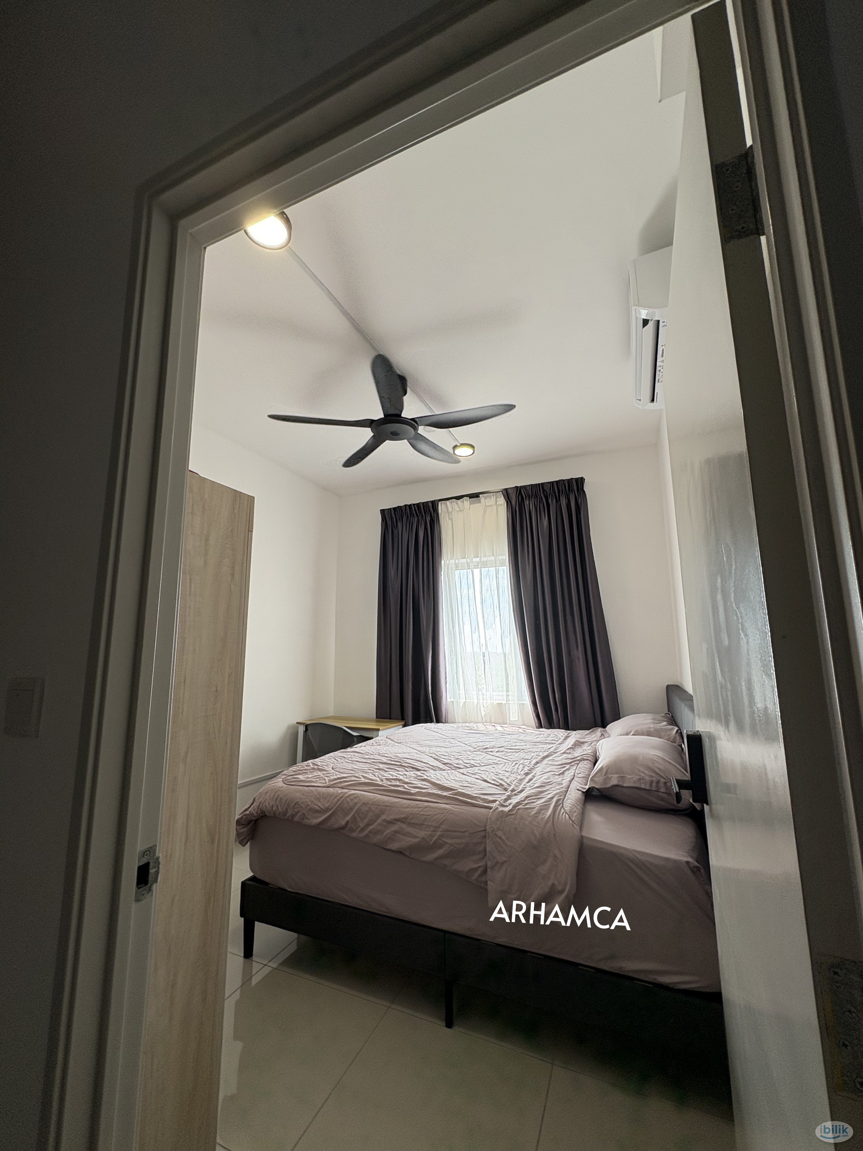 Middle Room (Non-Sharing) for Female Muslim @ Acacia Residences, Sepang - Image 1