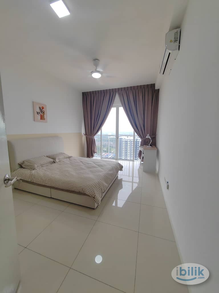 Female Unit Balcony Room with Private Bathroom at Nadayu 801 @ Subang Murni, Shah Alam - Image 1