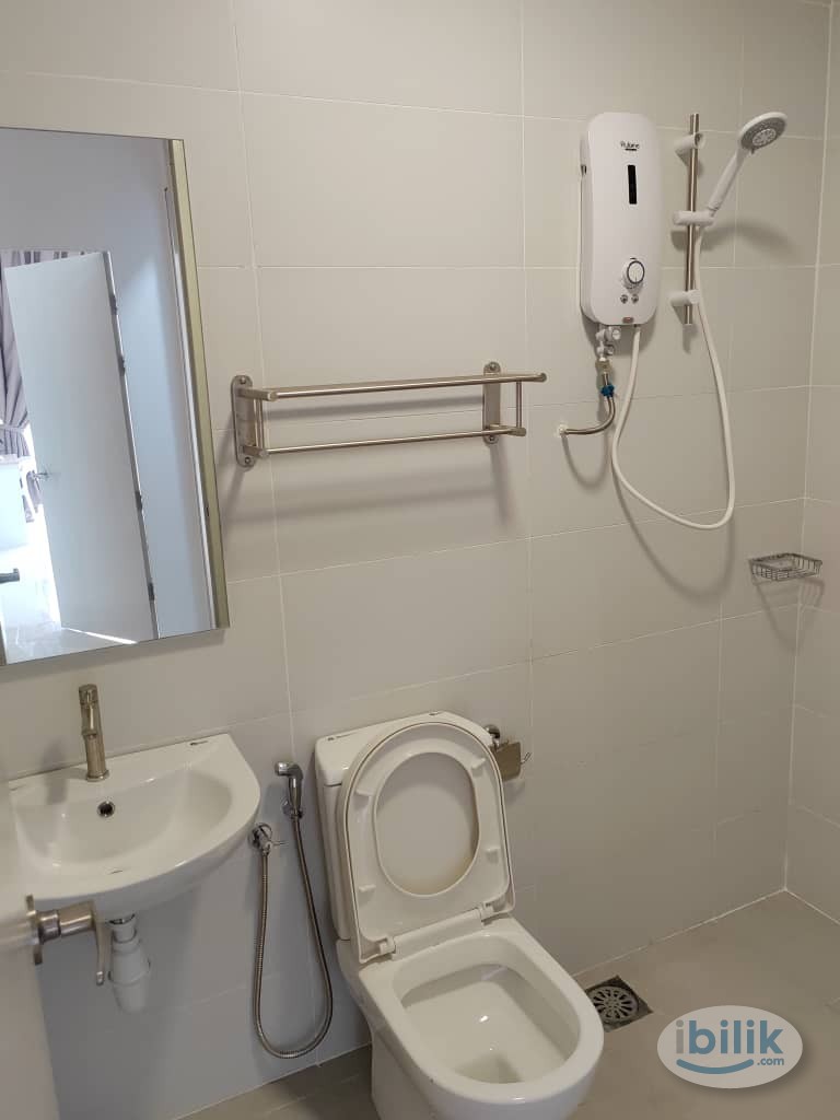 Female Unit Balcony Room with Private Bathroom at Nadayu 801 @ Subang Murni, Shah Alam - Image 3
