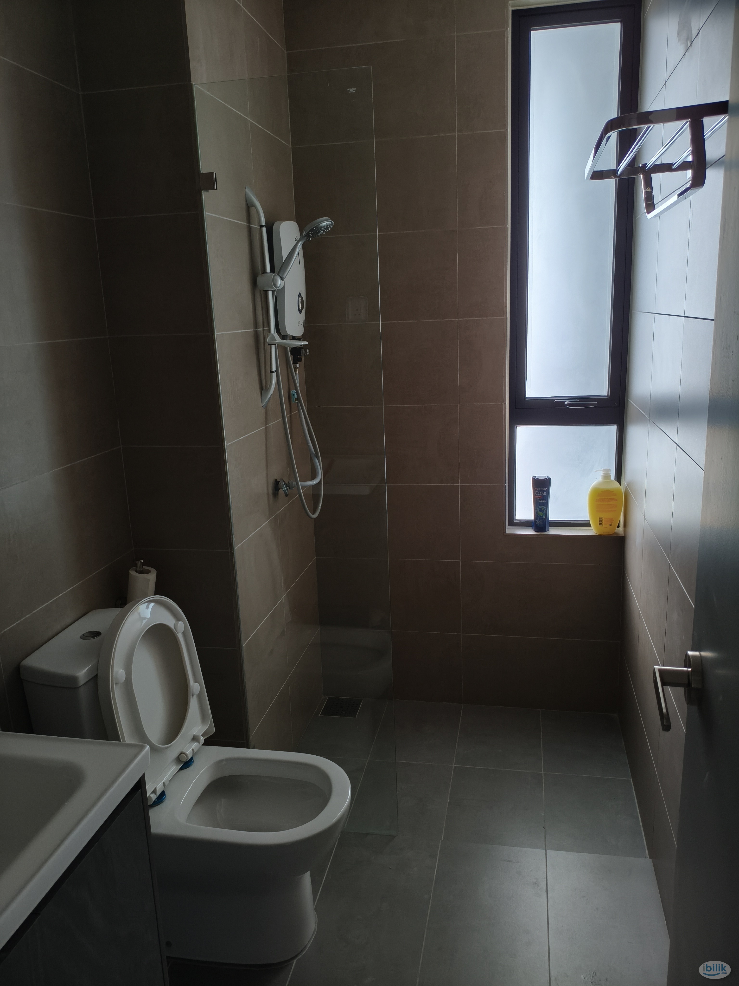 Single Room at 99 Residence, Taman Wahyu - Image 1