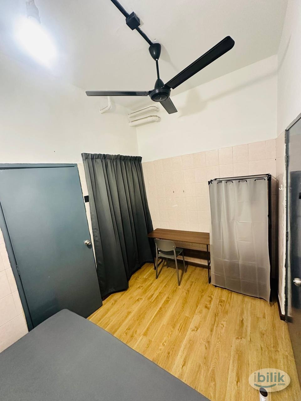Middle Room at Puchong, Selangor - Image 2