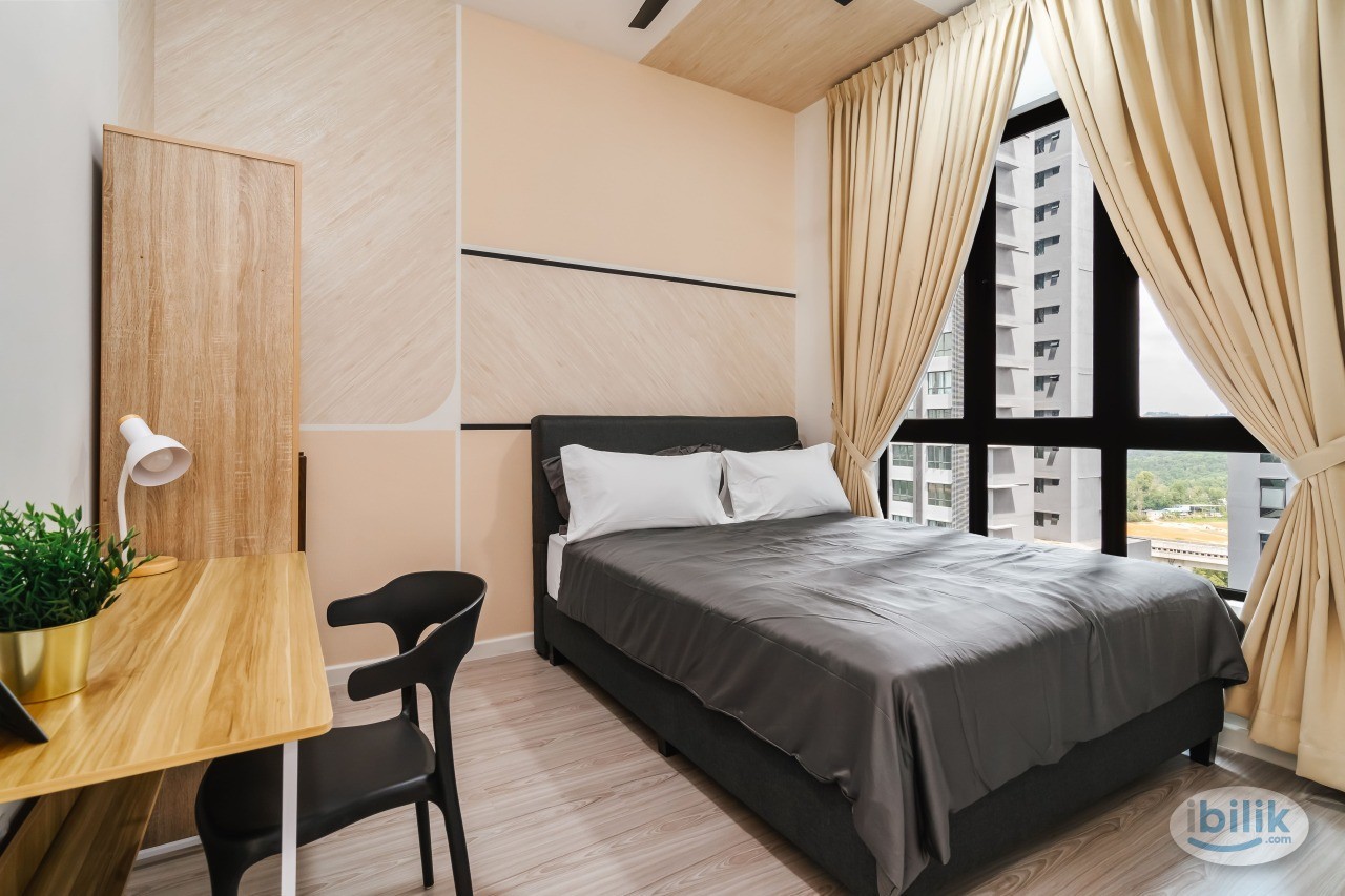 Middle Room at Meta Residences Putra Permai, Seri Kembangan - Image 4