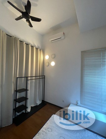 Room with parking - Image 3