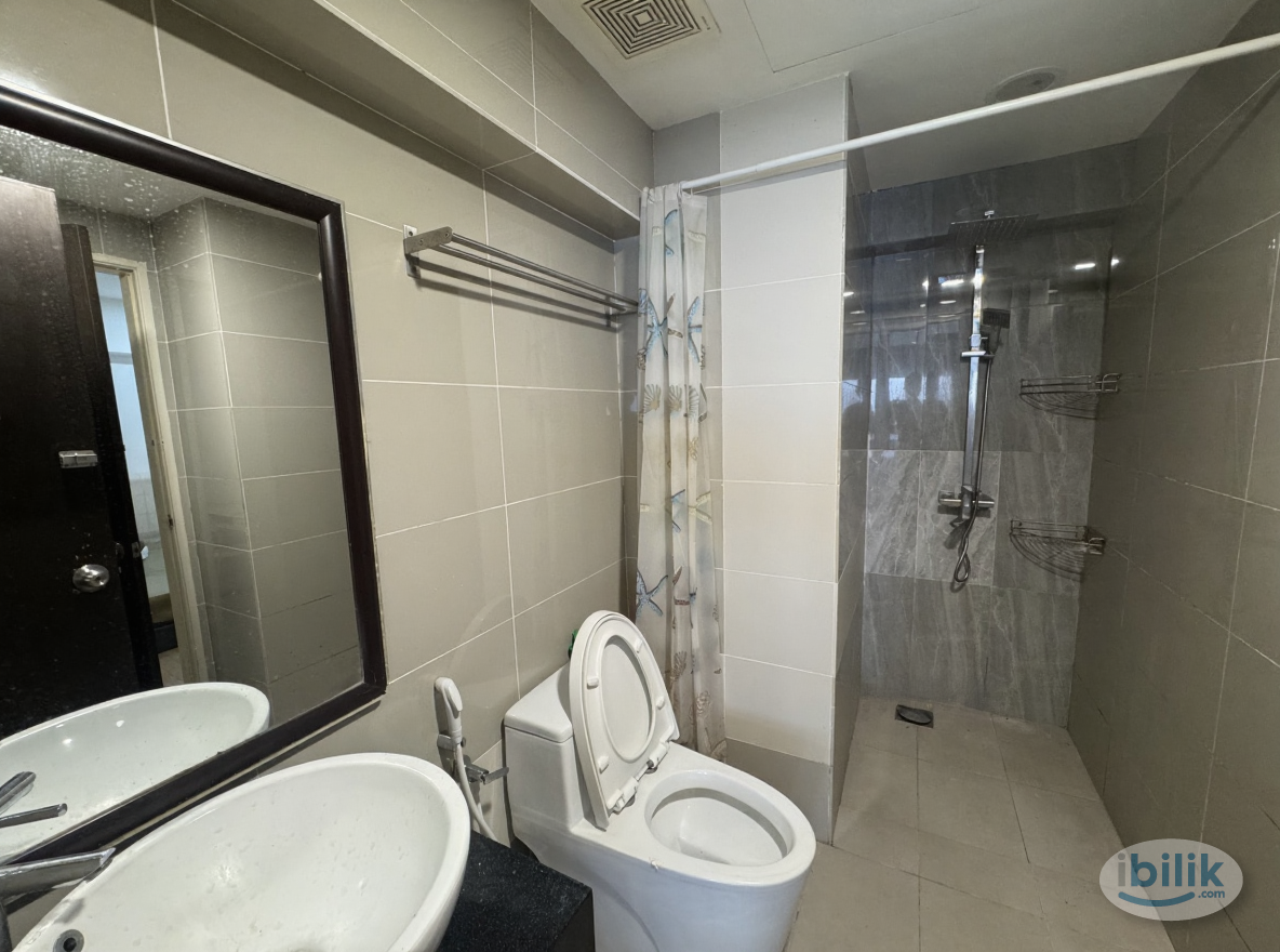 【Attached Bathroom】Mix Gender Unit (MASTER ROOM) - Image 4