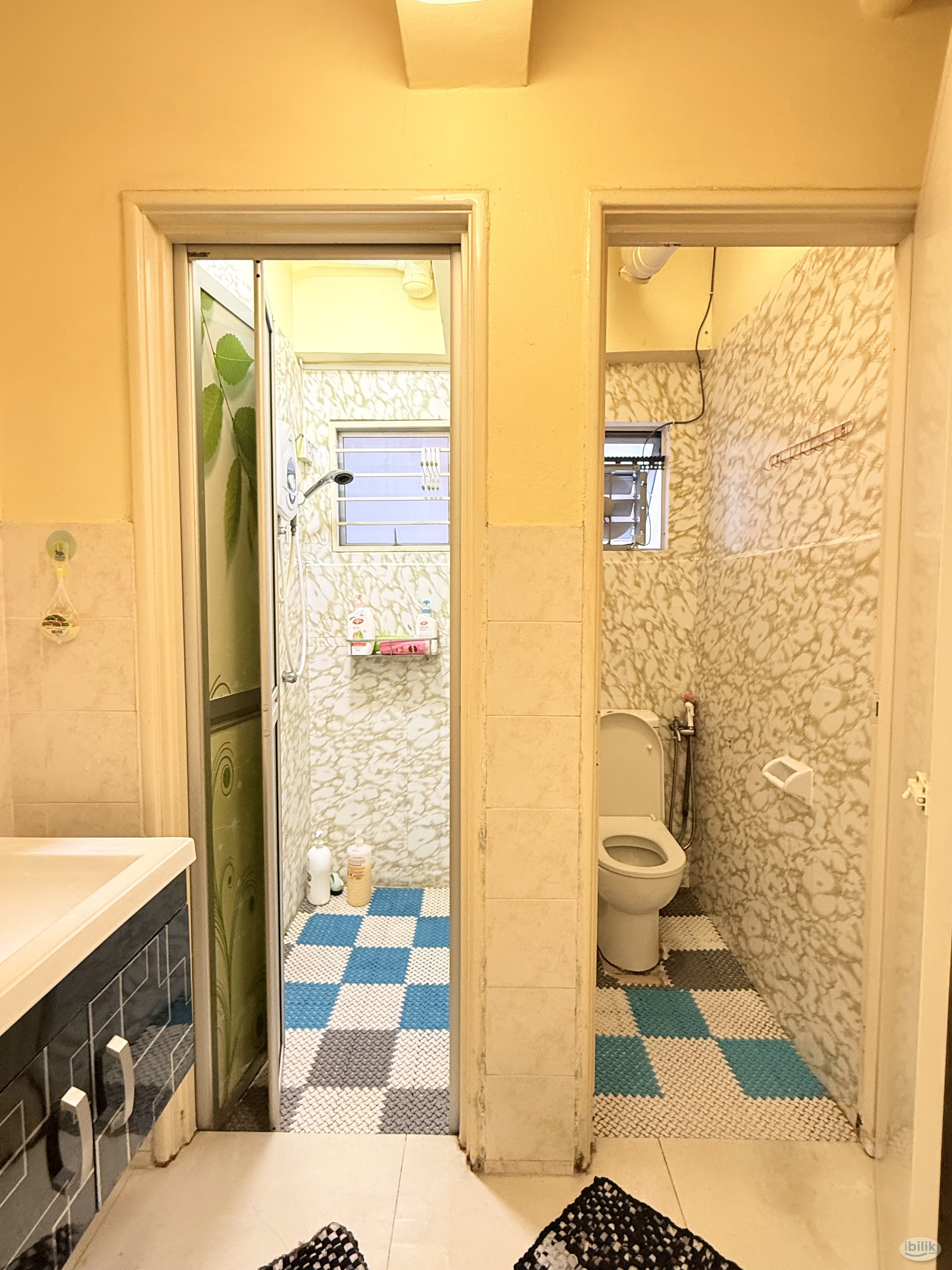 Menjalara Middle Room (Medan Putra Condo) - Image 2