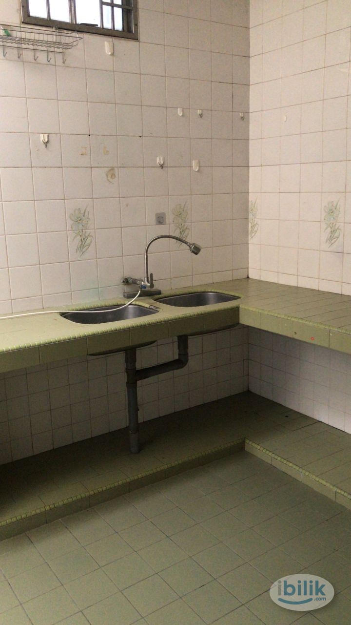 Room Rental including air cond Electric City - Image 3