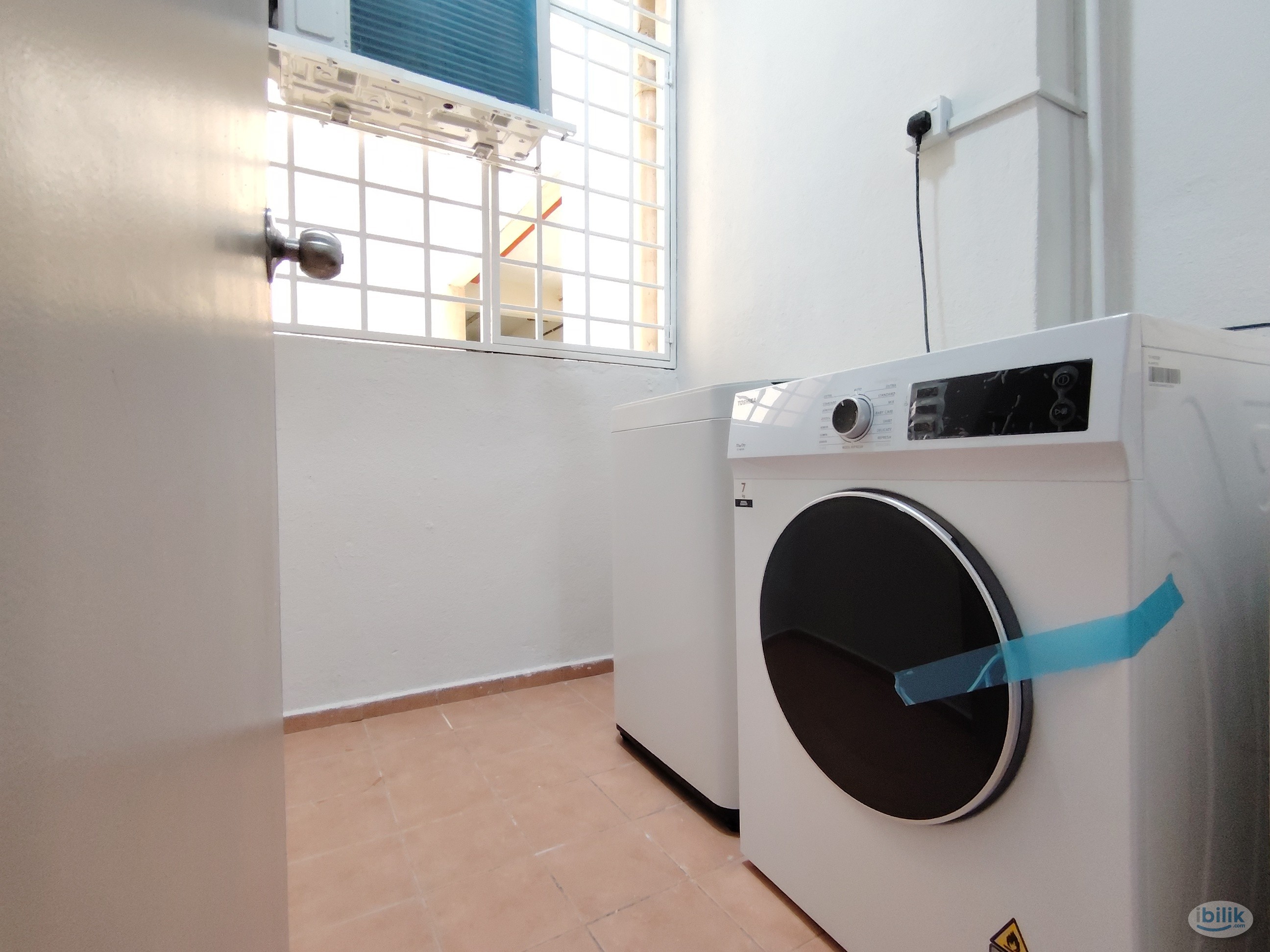 Newly Renovated Metroview Fully Furnished Master Room For rent ,Wangsa Maju - Image 5