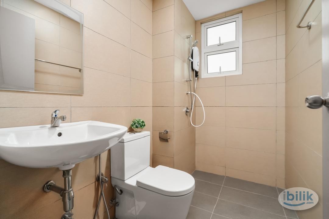 Female unit, medium room, near public transport, fully furnished - Image 5