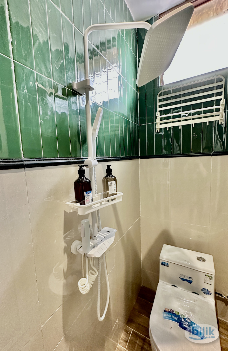 Master Room at Senai, Johor Bahru Few rooms for rent available 09/11/2025 - Image 2
