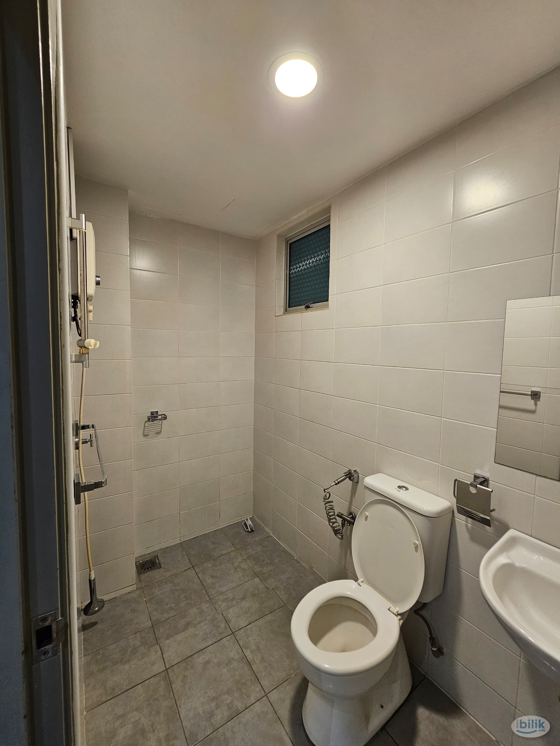 ✨✨SINGLE ROOM AT FLORA RESIDENCE ONE SOUTH✨✨ - Image 2