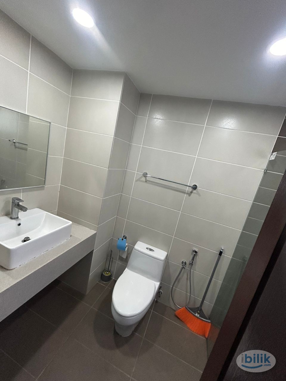 “Low Deposit, High Comfort — Welcome to Paraiso!” - Image 2