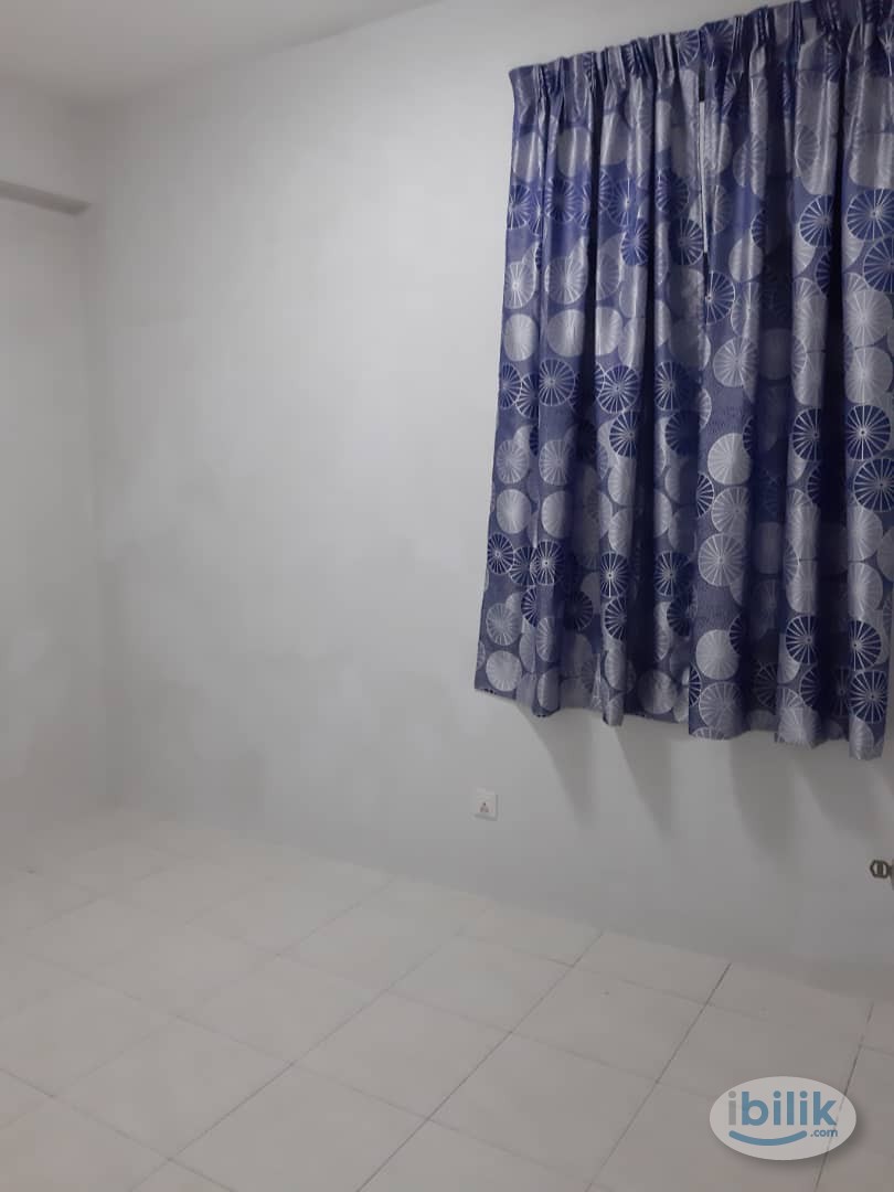 Single Room at The Peak Residences, Tanjung Tokong - Image 1