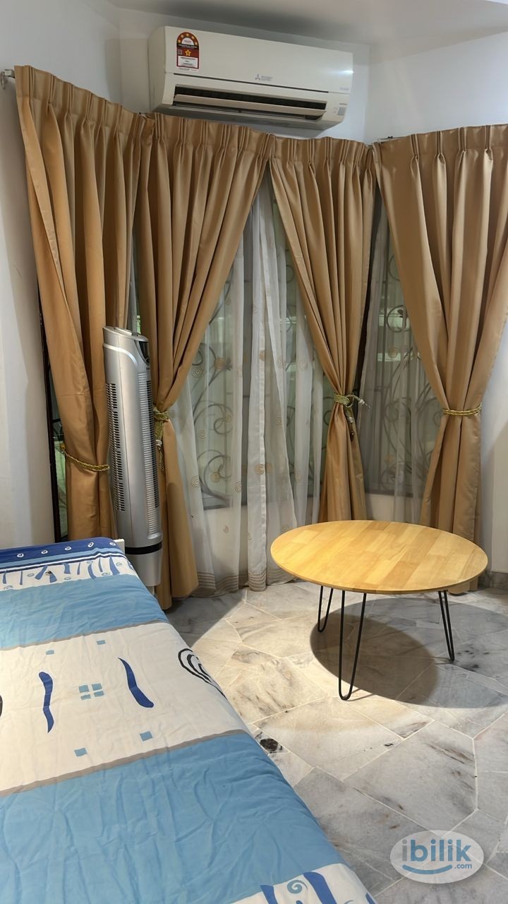 Single Room at USJ, Subang Jaya in a FEMALE only house - Image 2
