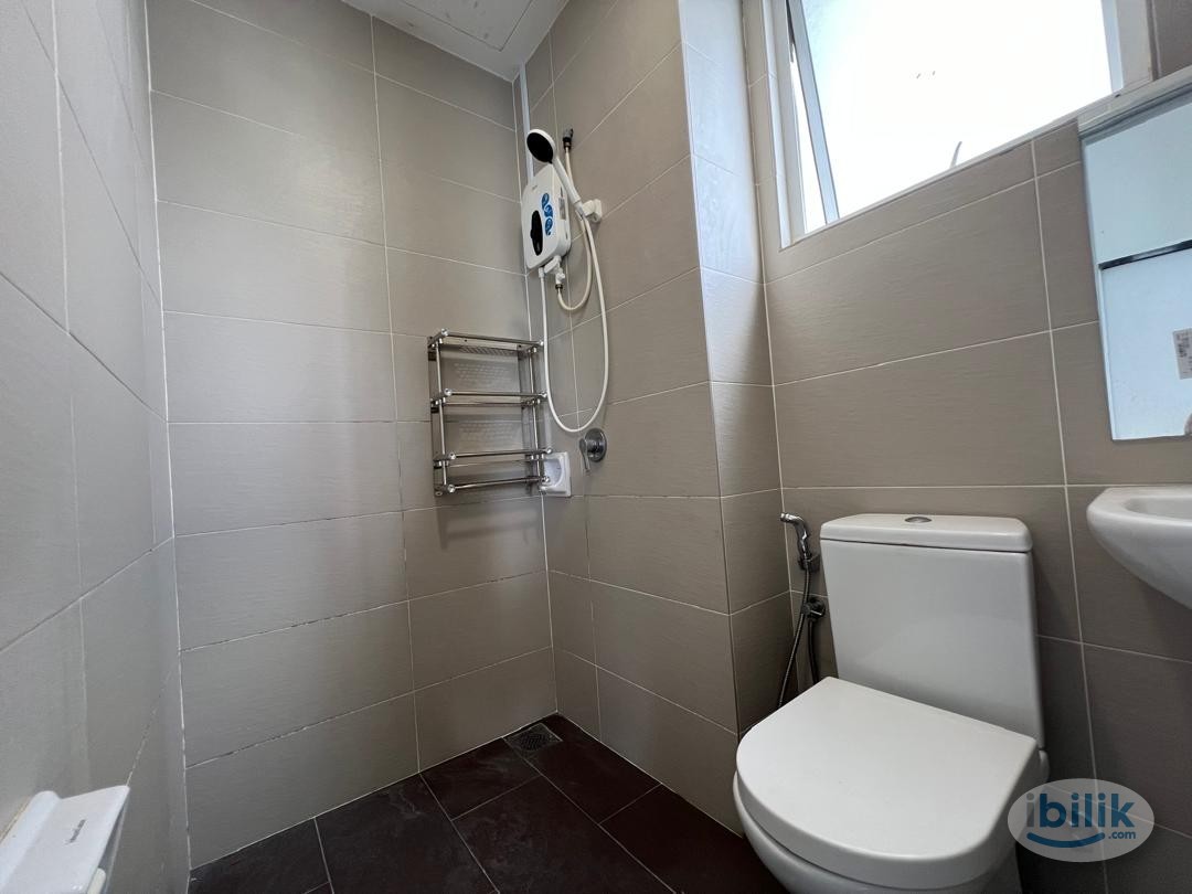 Fully Furnished Female Room | MRT 10 Min Walk | RapidVan at Doorstep | 7 Tree Seven Residence, Bandar Sungai Long - Image 2