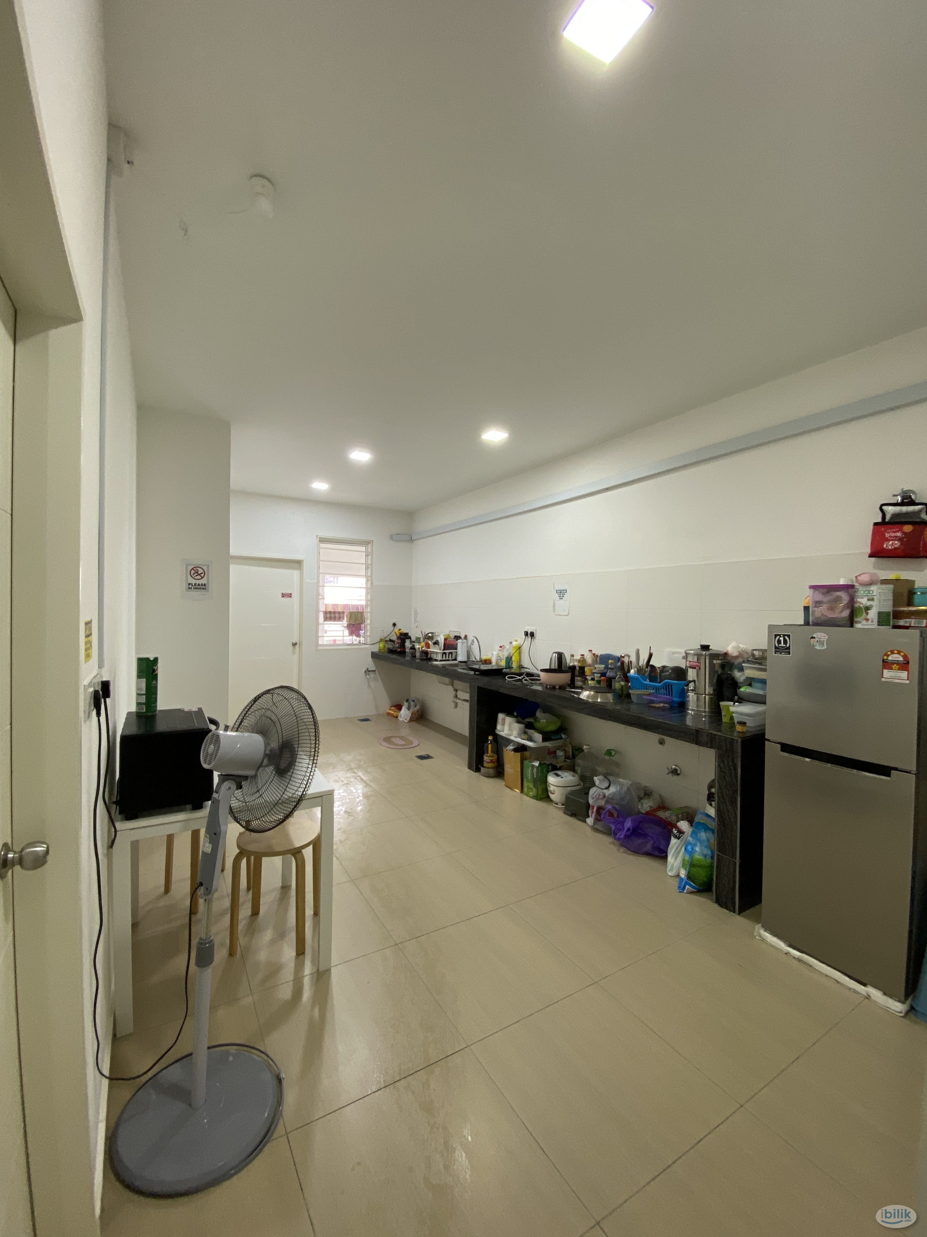 Middle Room at Bandar Sri Sendayan, Sendayan - Image 2
