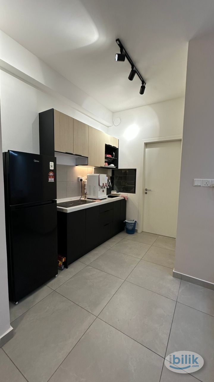 Master Room at Bandar Tun Hussein Onn, Cheras South - Image 1