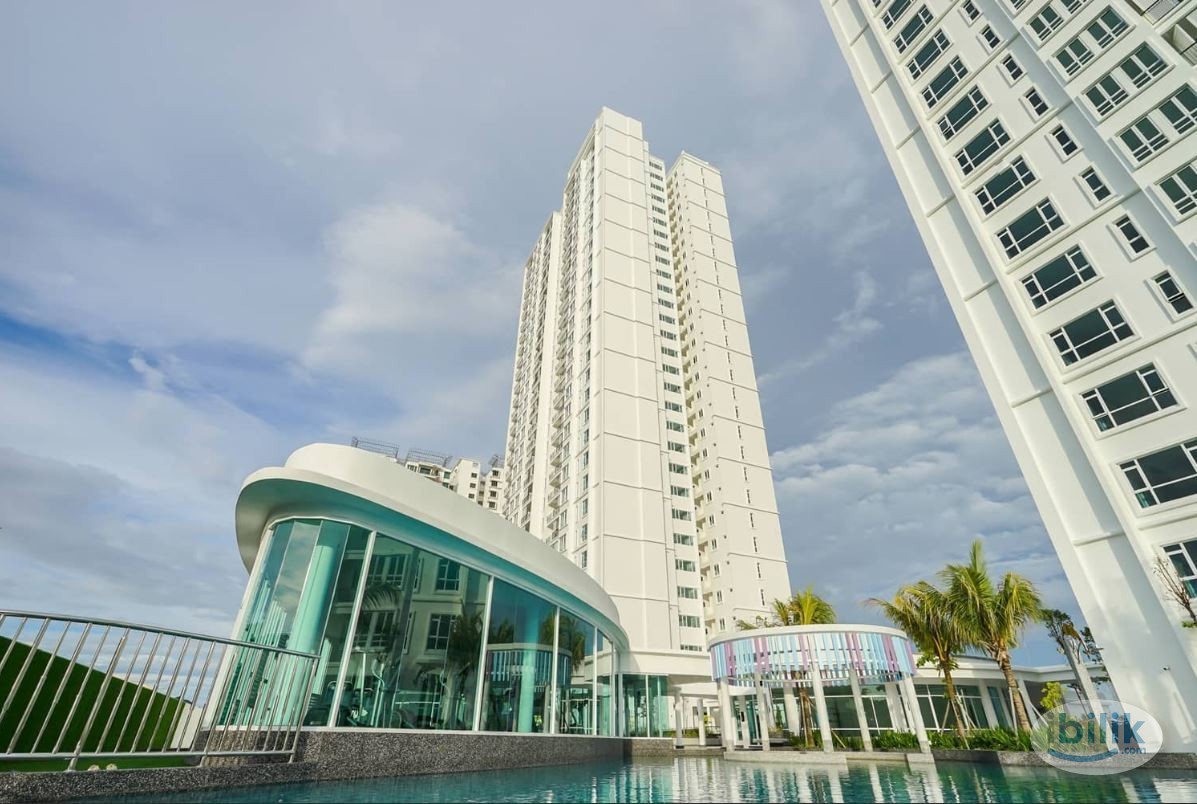 ✅Master Room at ✨The Amarene @ Bayan Lepas✨, ✅Walking Distance Bayan Lepas Airport. Bayan Lepas Industrial. - Image 2