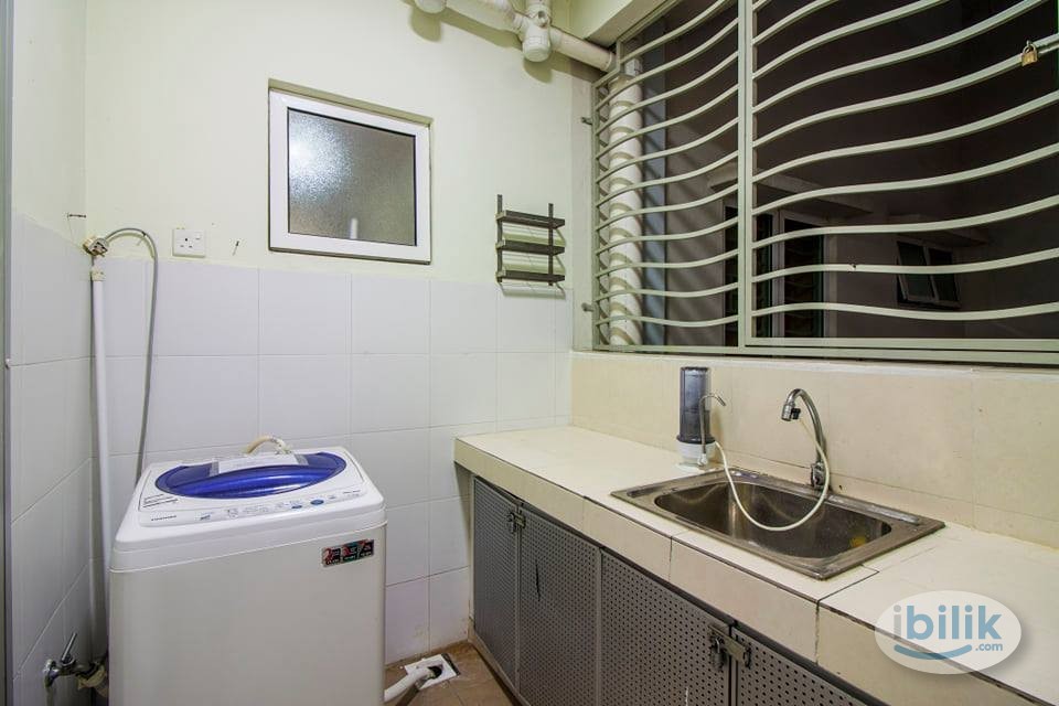 1 min Walk To LRT Station Single Room at Seri Puteri, Bandar Sri Permaisuri - Image 3