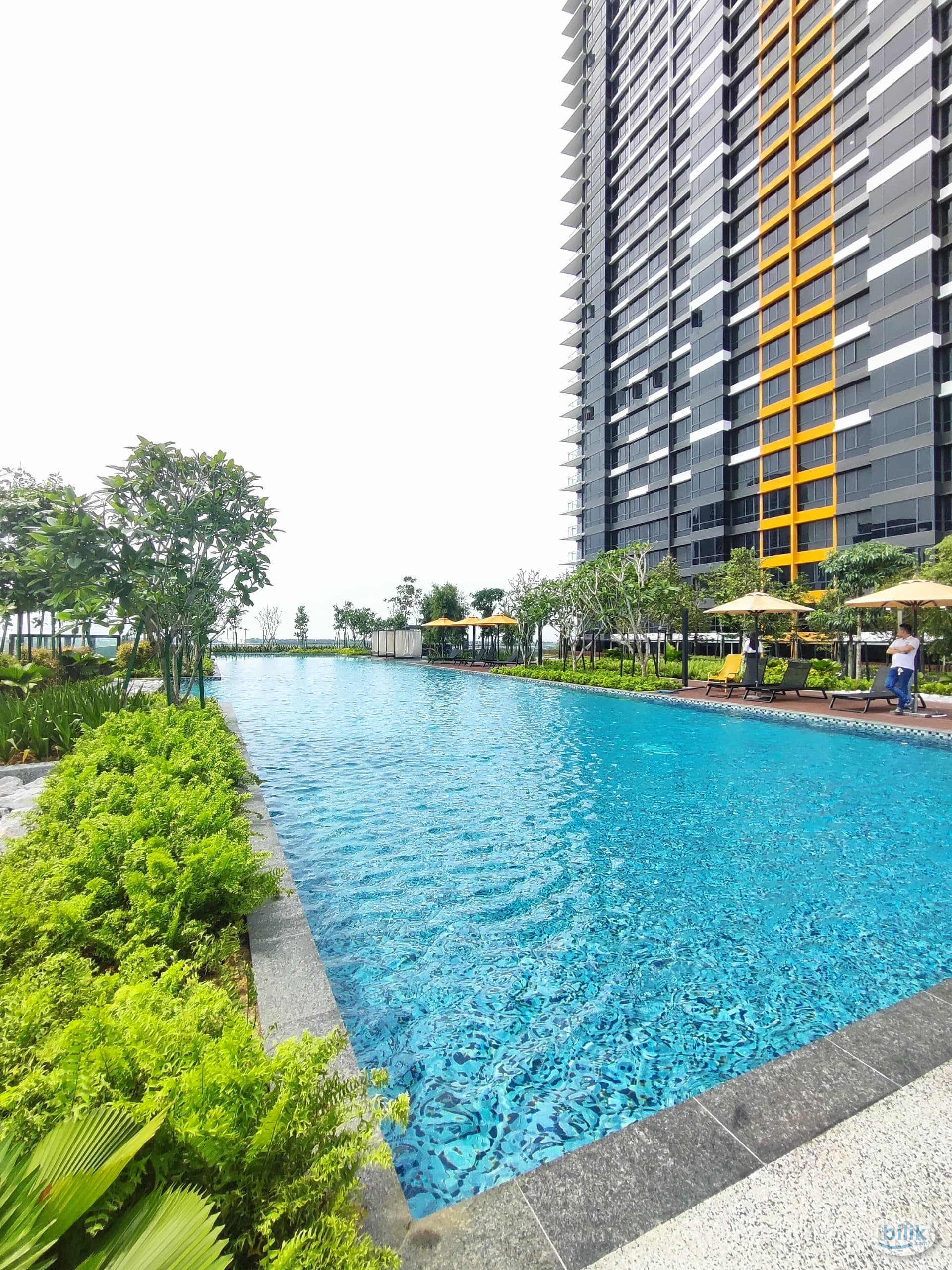 Balcony Room at Anggun Residence, Bandar Cassia, Simpang Ampat - Image 5
