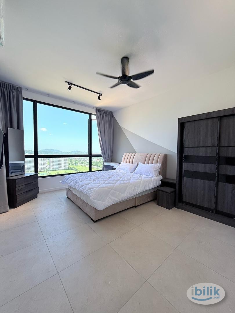 Balcony Room at Anggun Residence, Bandar Cassia, Simpang Ampat - Image 1