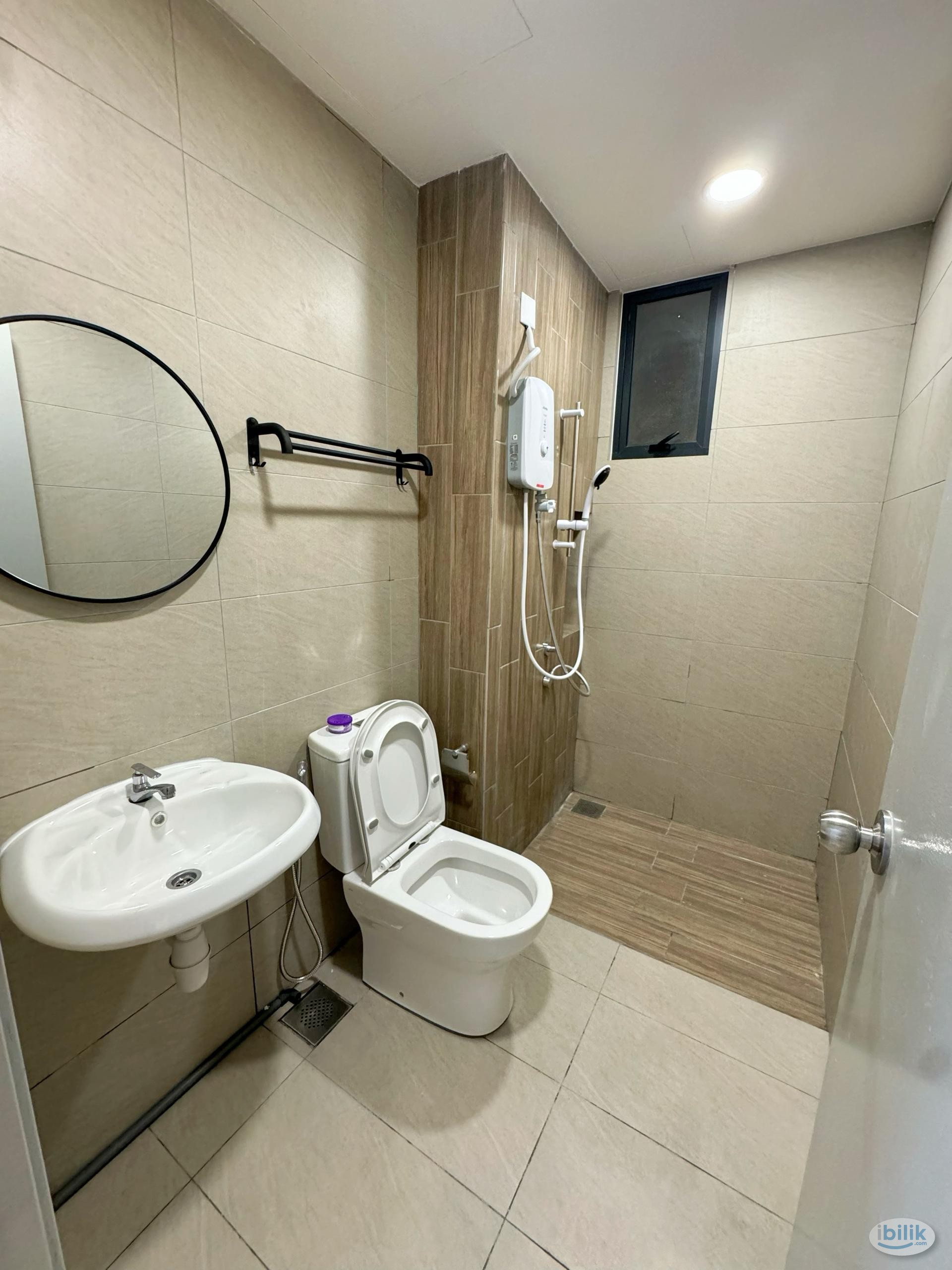 Master Room at You City, Batu 9 Cheras - Image 2