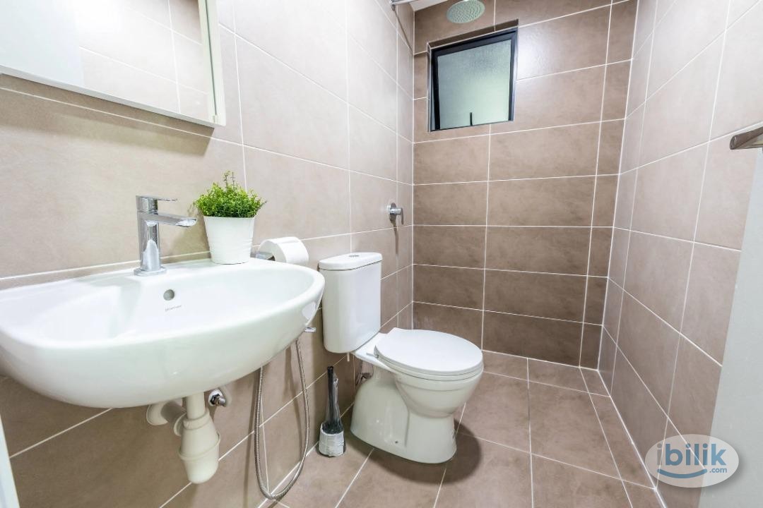 Single Room at The Greens @ Subang West, Shah Alam - Image 2
