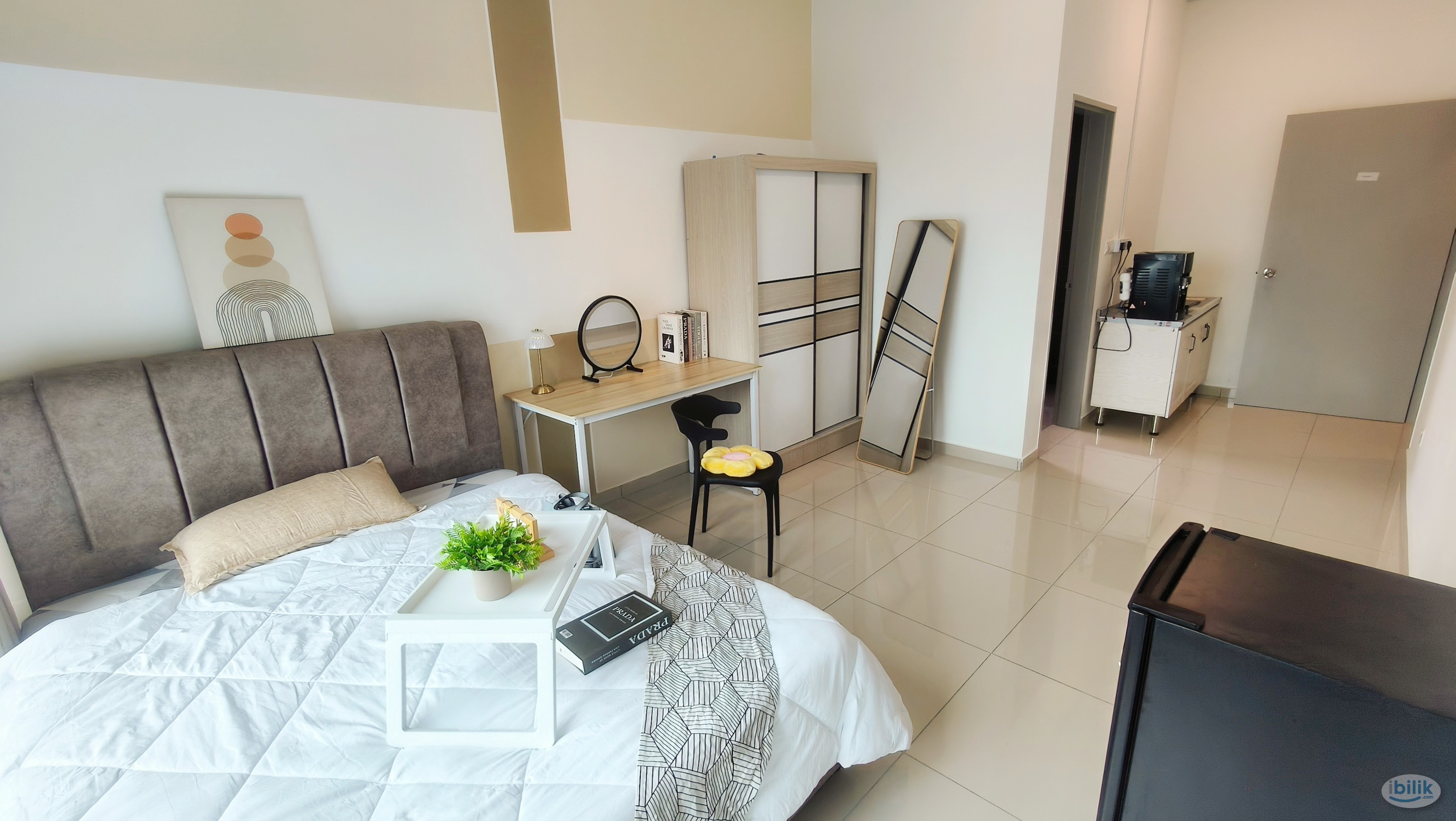 Studio @ Pixel City [1 min walk to Salak Selatan LRT] - Image 3