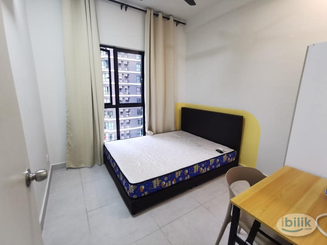 Medium Room @ MAJESTIC MAXIM [Free Wifi Utilities Cleaning] - Image 1