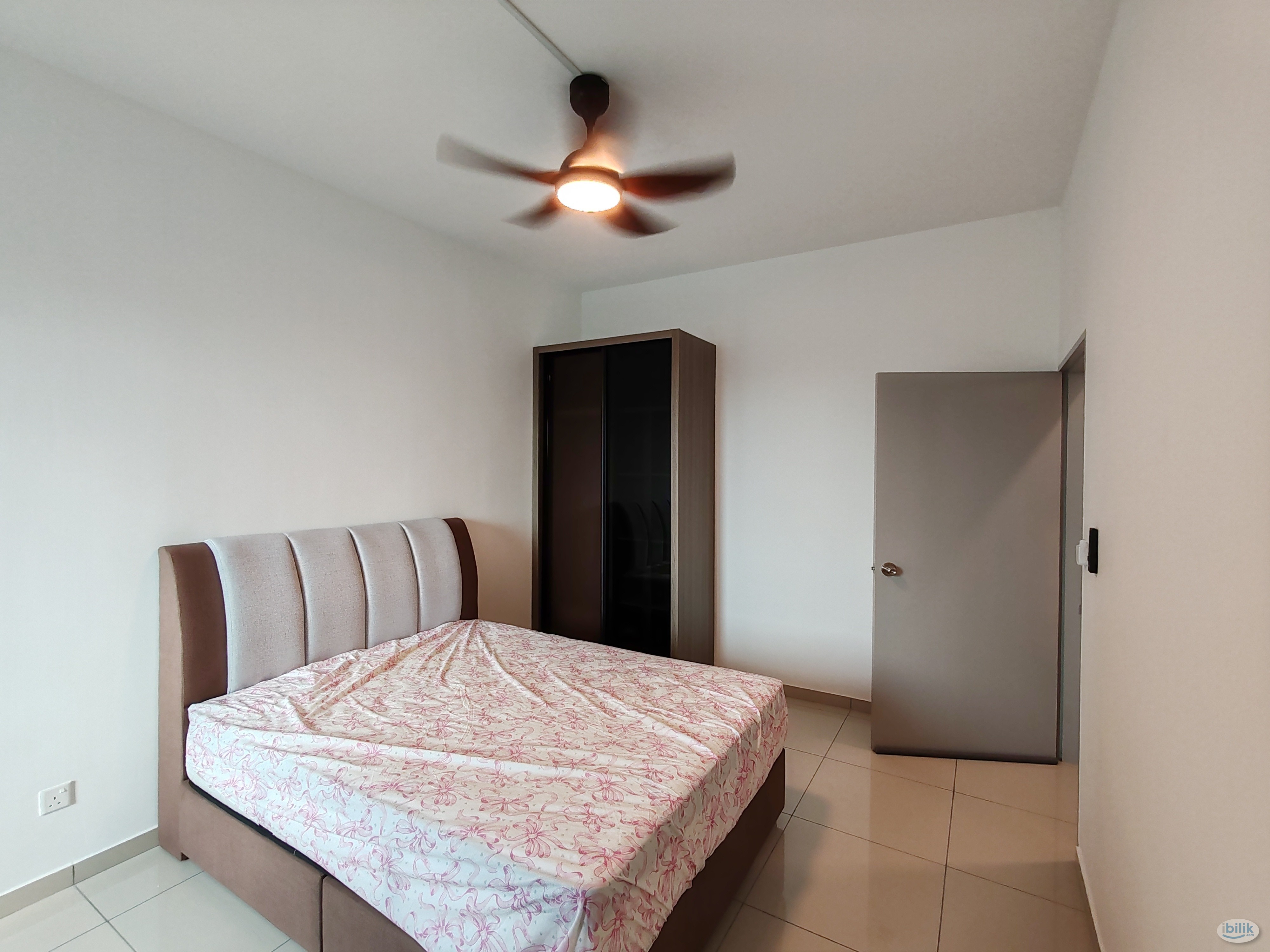 Master Suite private room for rent - Image 4