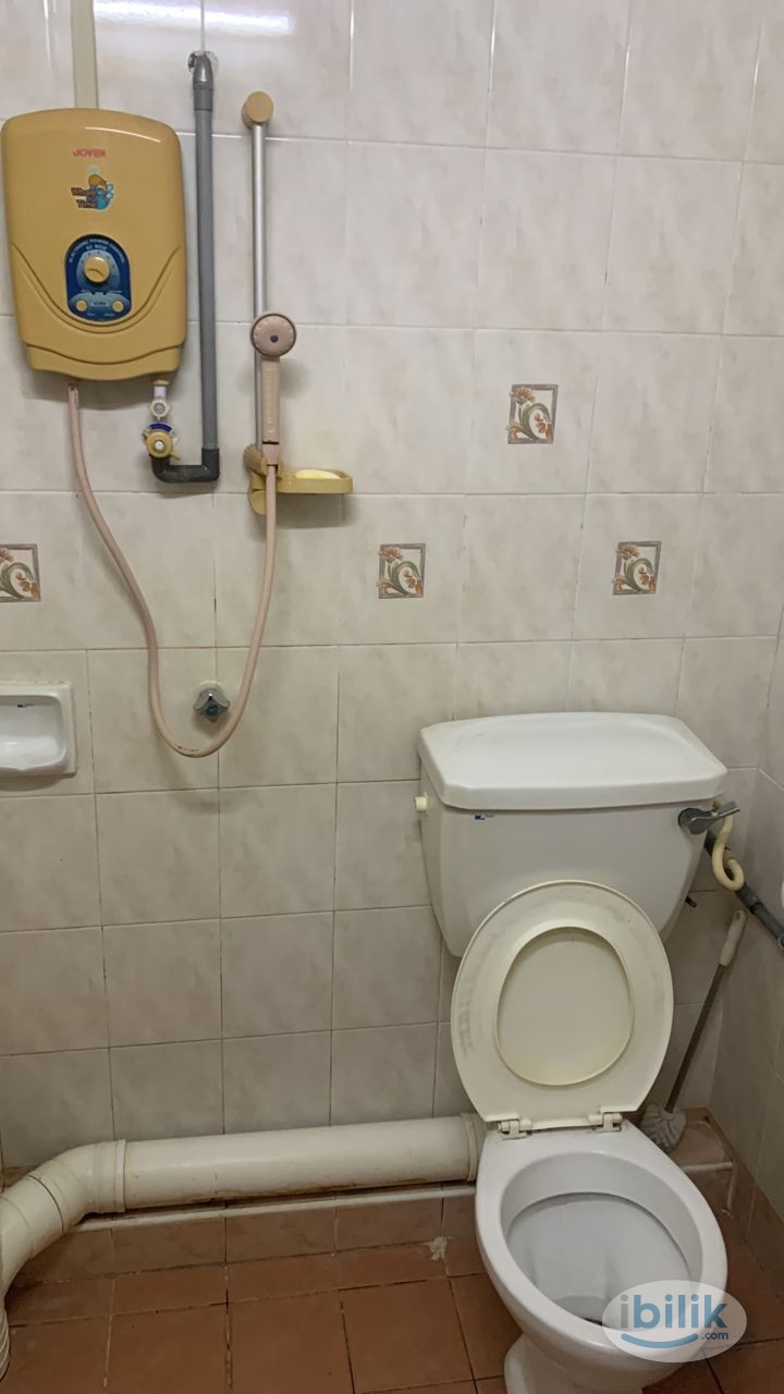 Master Room at Butterworth, Seberang Perai - Image 2