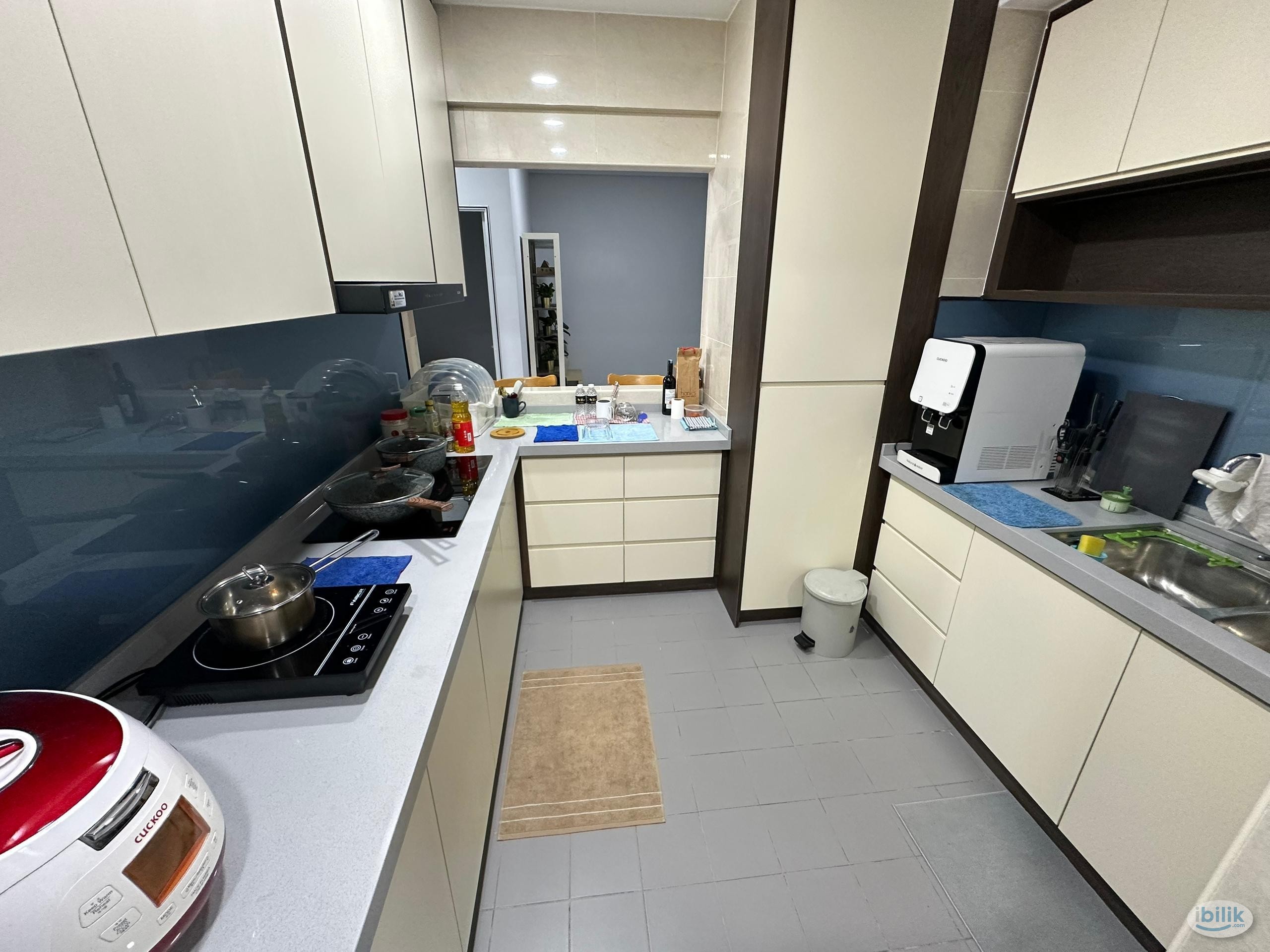 FREE WIFI+WATER+ELECTRIC, BALCONY Room at Palmville, Bandar Sunway - Image 4