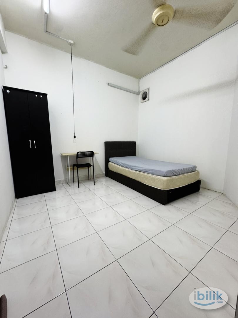 damansara utama, female unit to Rent , zero deposit - Image 1