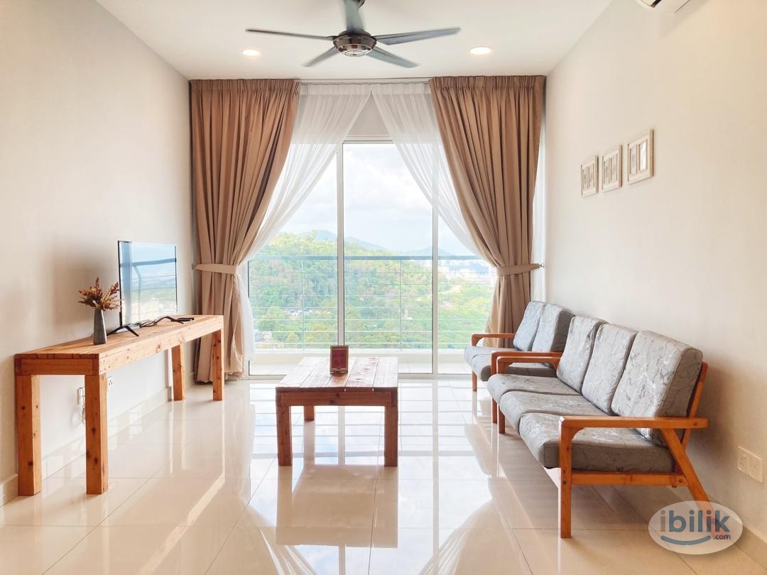 Middle Room with mountain view - Image 1