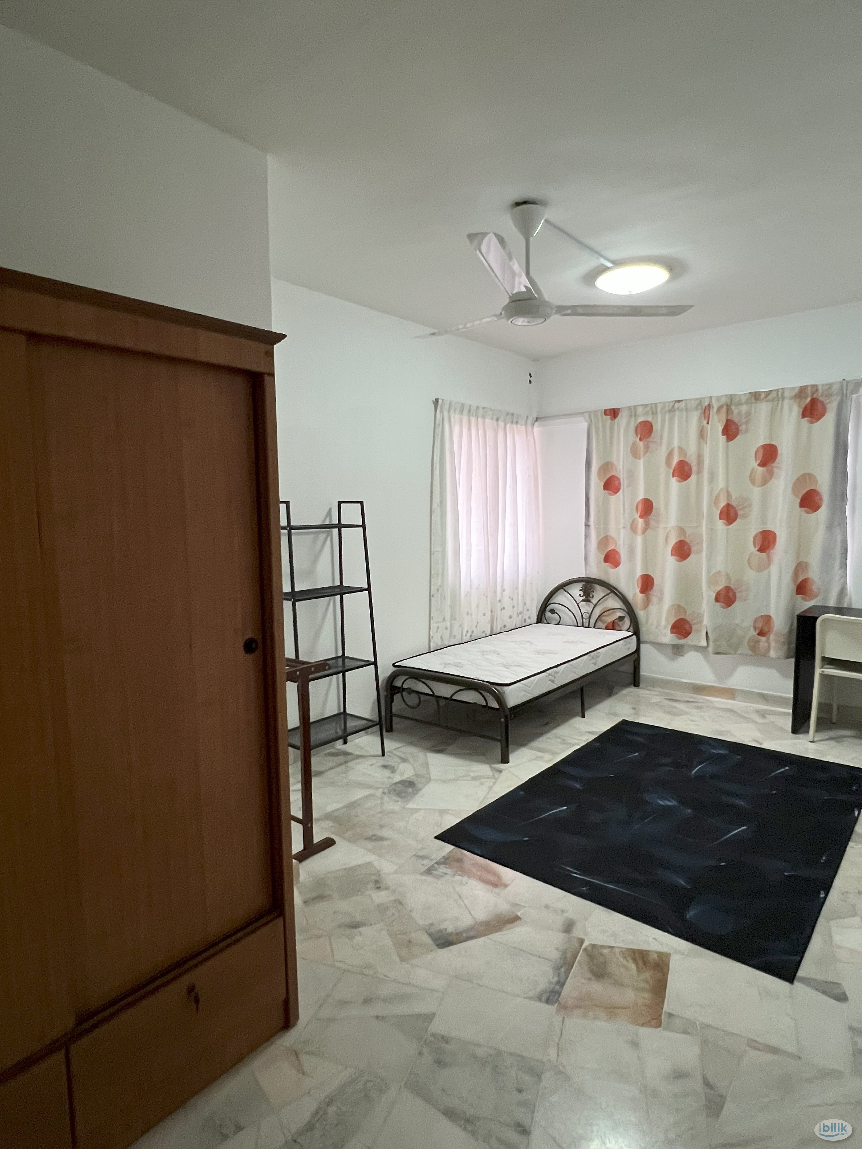 Medium Room (High Speed Internet) at Jalan Ipoh - Image 1