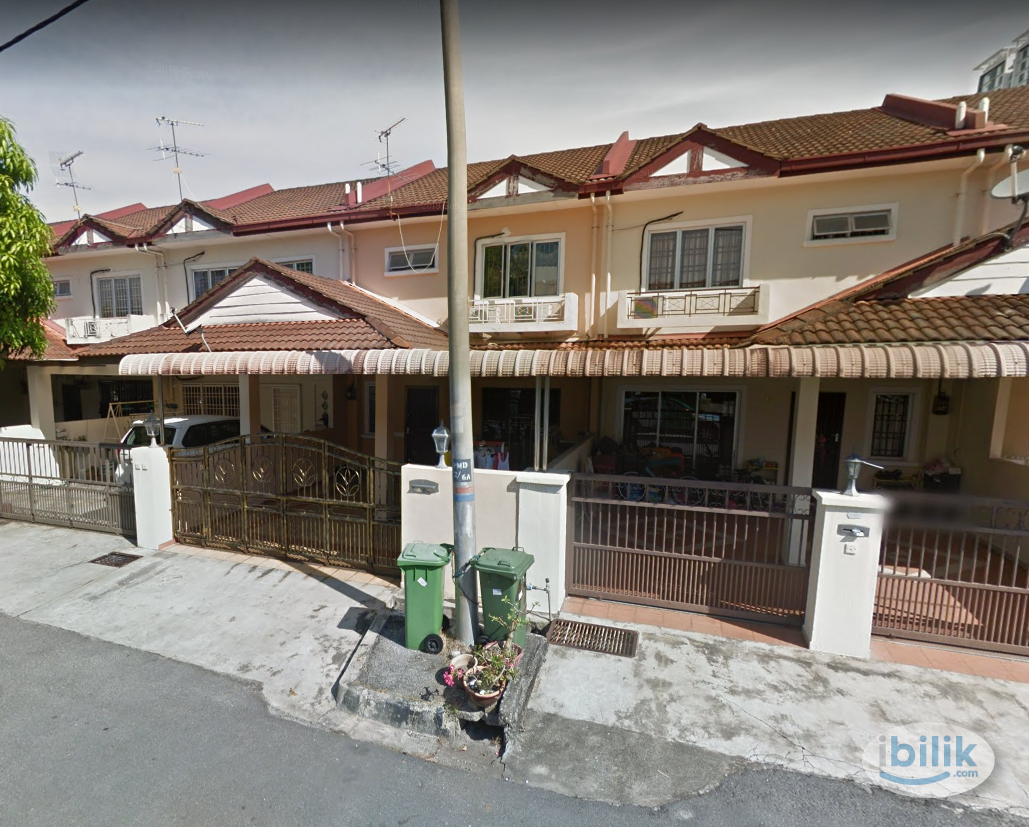 Middle Room at Sunway Tunas, Bayan Baru - Image 2