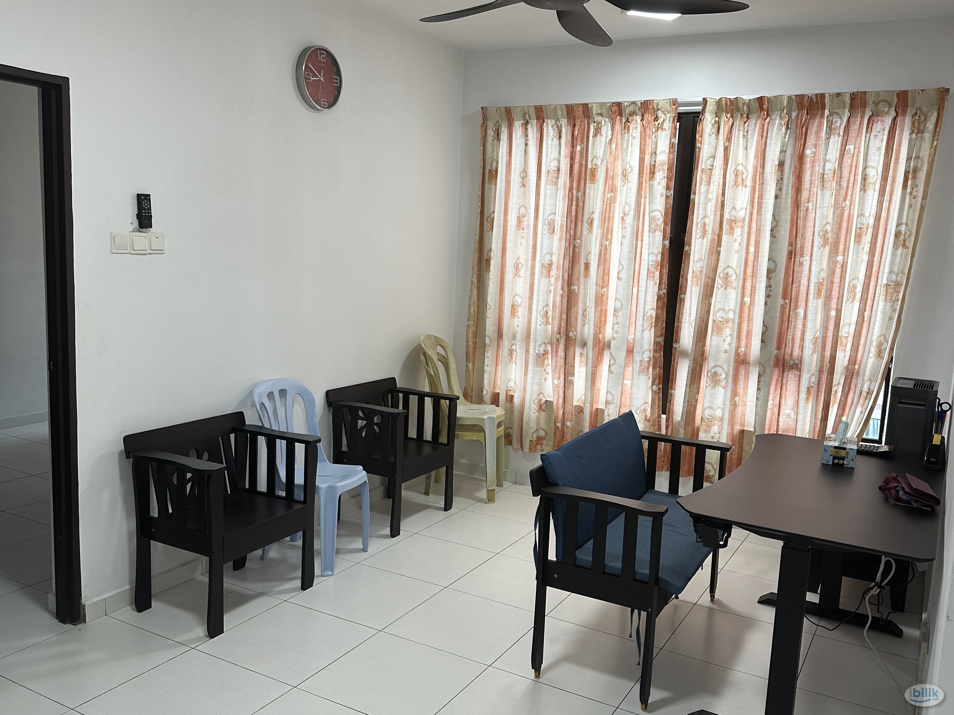 Master Room at The Heights Residence @ Taman Muzaffar Heights, Ayer Keroh - Image 4