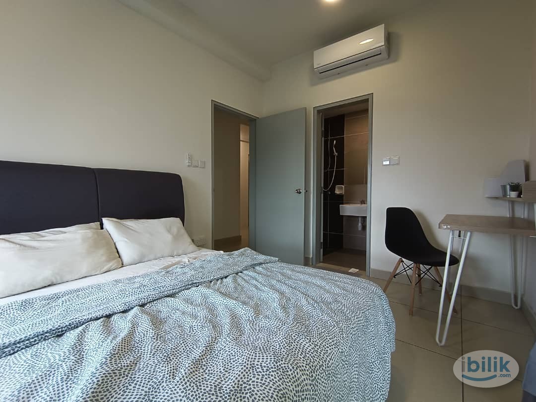all male‼️balcony master room at residensi suasana damansara damai - Image 2