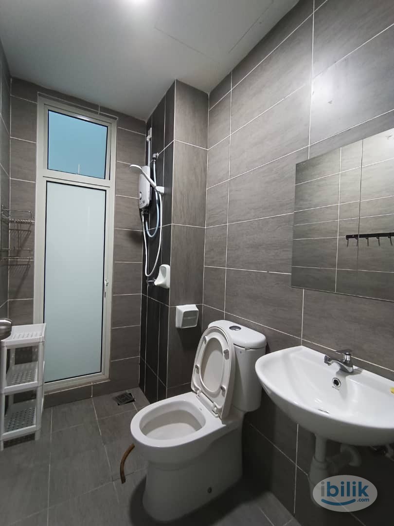 all male‼️balcony master room at residensi suasana damansara damai - Image 4