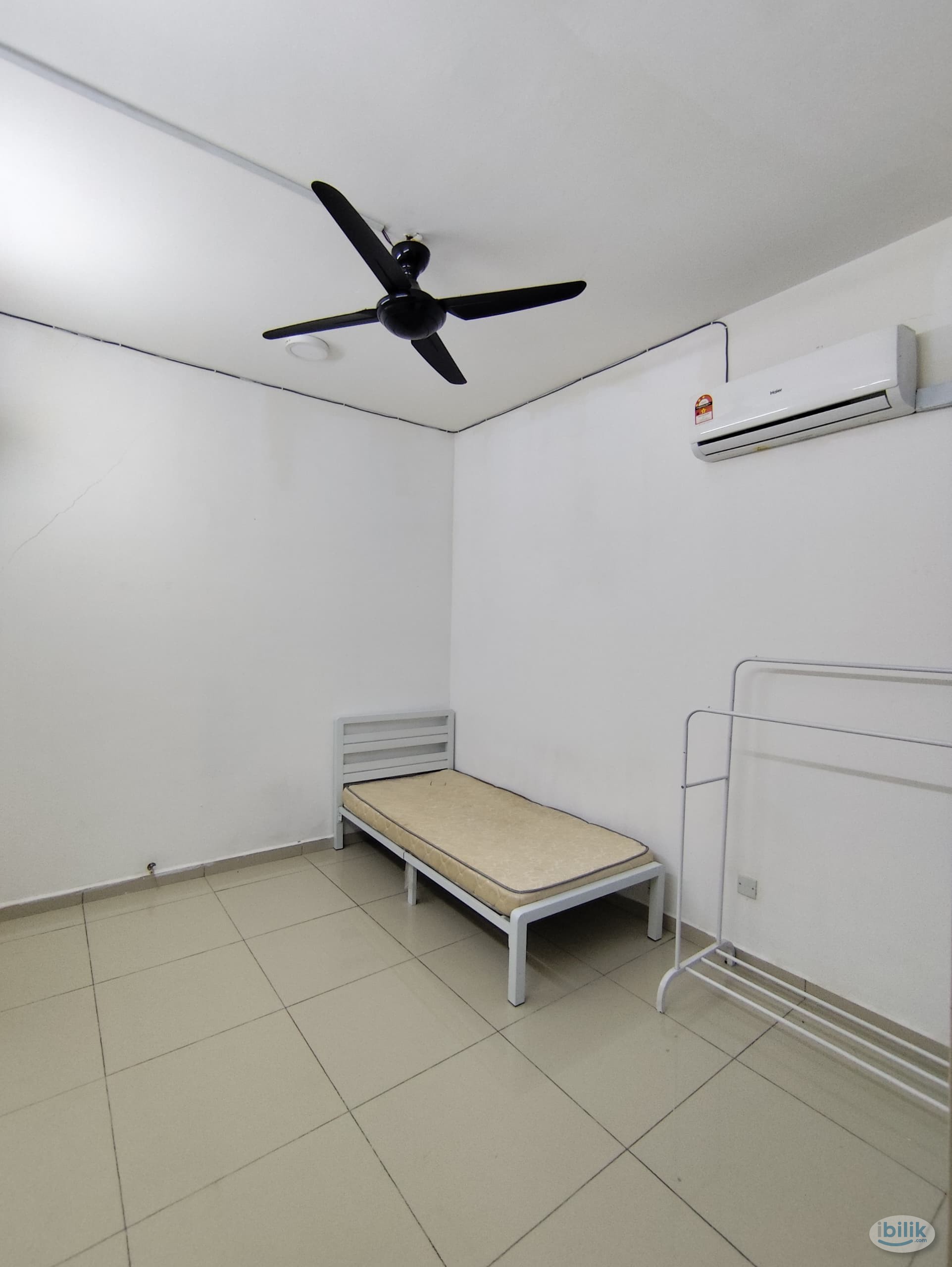 RM 11 FOR 2ND MONTH RENTAL 🔥📣 Simple & Cozy Room Walking Distance to LRT TAMAN BAHAGIA & TAMAN PARAMOUNT - Image 3