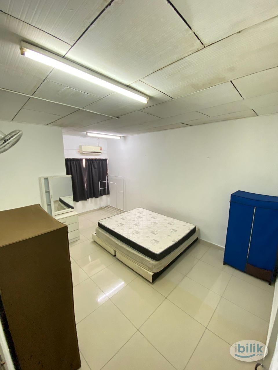 Middle Room at SS2, Petaling Jaya - Image 1